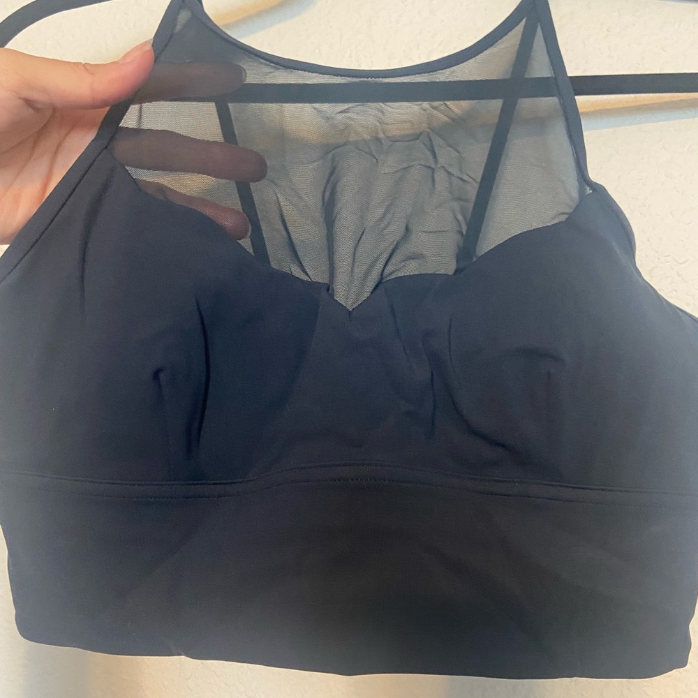 Lululemon bra